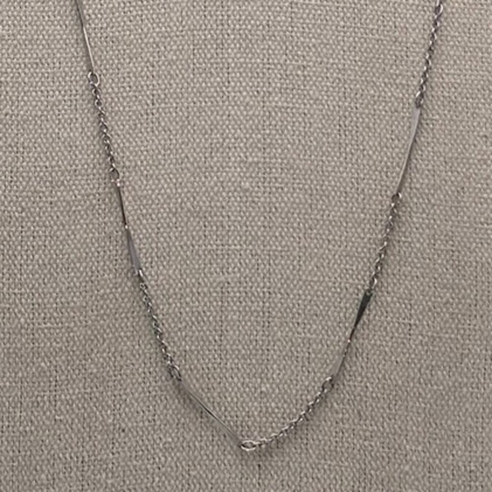 Avon Silver Tone Bar Link Necklace Minimal Chain – Classic Modern Vintage